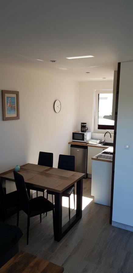 Apartamenty U Wioli I Marcina Леба Екстериор снимка