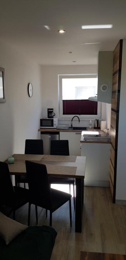 Apartamenty U Wioli I Marcina Леба Екстериор снимка